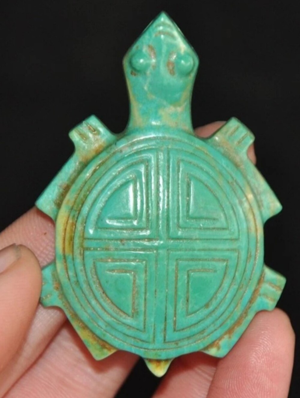 Turquoise Turtle Pendant